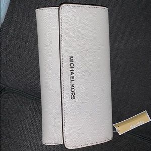 Light grey wallet